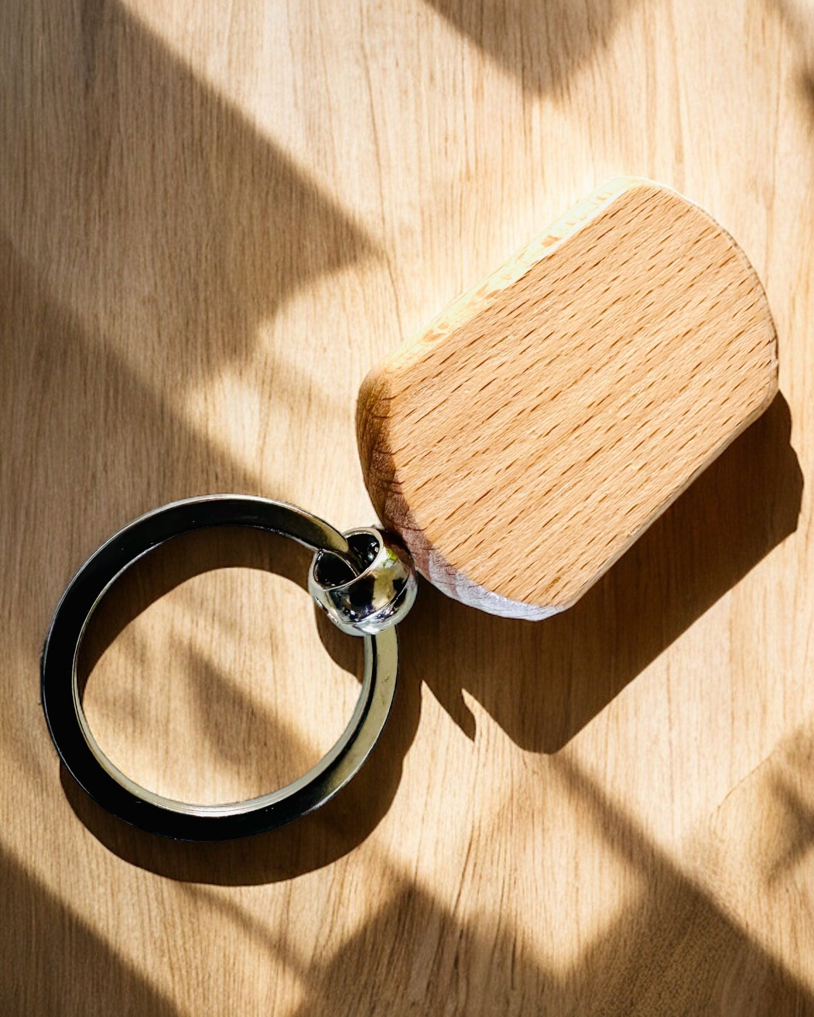 Elegant Wooden Keychain with Personalization Option for Engraving – Perfect for a Gift