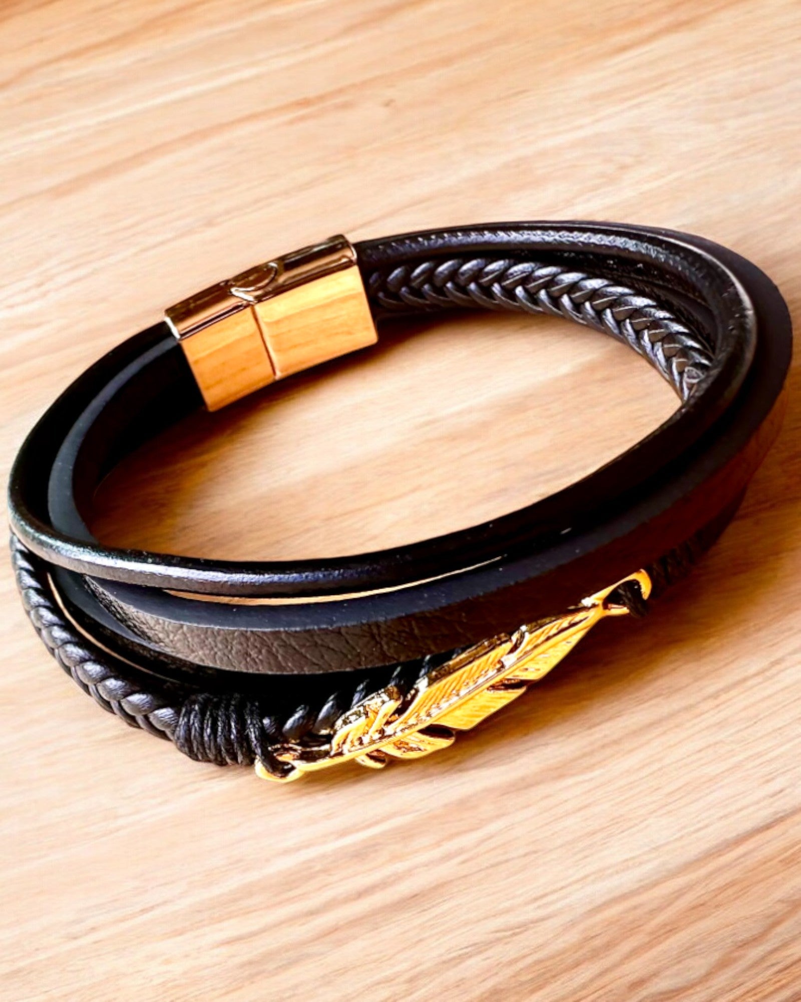 Bracelet "Aigle" avec option de gravure, 3 variantes de couleurs