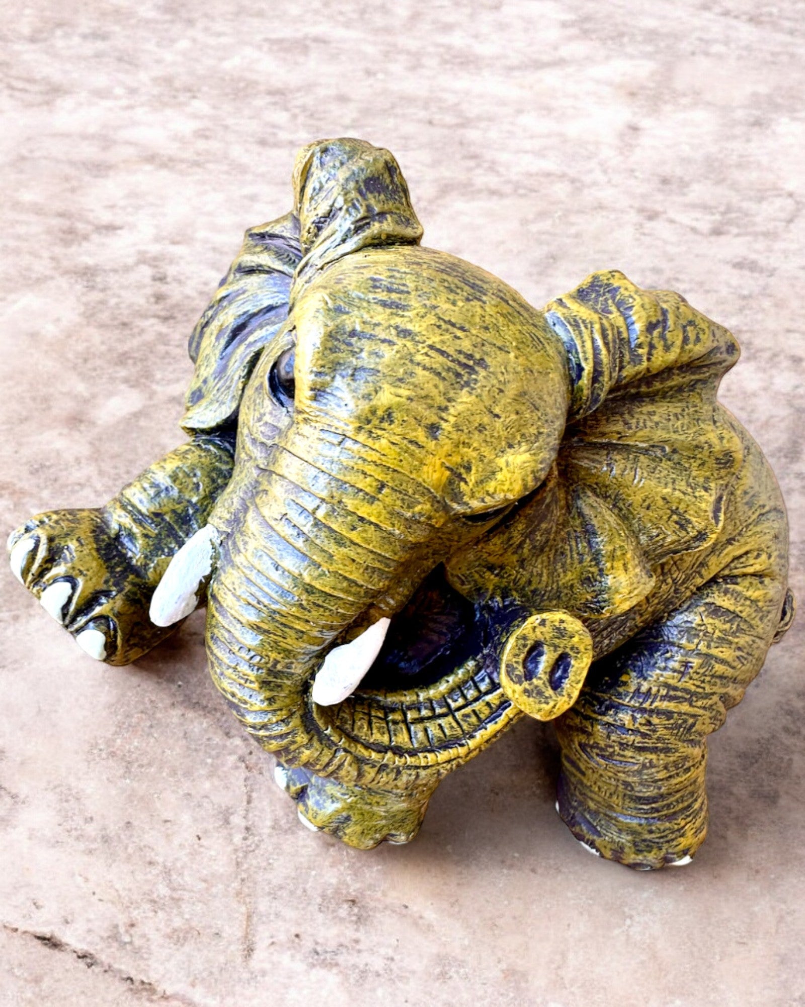 Figurine d'éléphant "Petit Chanceux" avec possibilité de gravure pour un cadeau