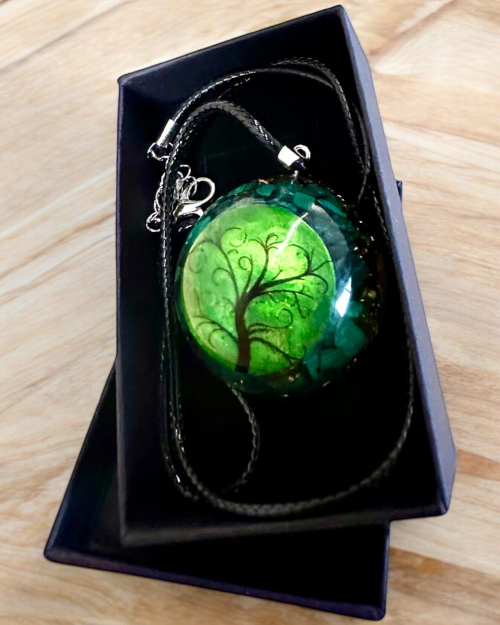 "Amulette de Vie en Malachite" - collier avec possibilité de personnalisation par gravure pour un cadeau