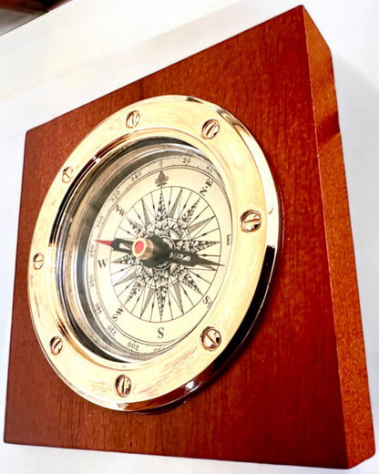 Boussole « Navigator2 » - Élégance Classique en Laiton et Bois, personnalisation par gravure pour un cadeau