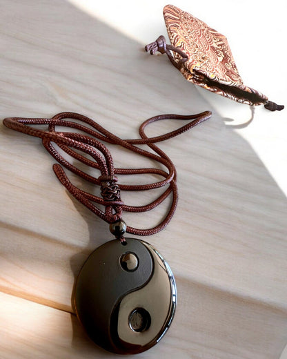 Collier Boho en Obsidienne Yin Yang Tai Chi, possibilité de personnalisation par gravure pour un cadeau