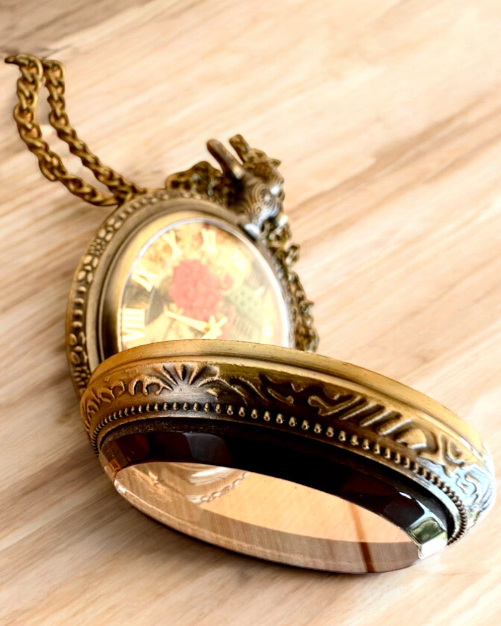 Montre de Poche "Vintage Charm" personnalisation par gravure pour un cadeau