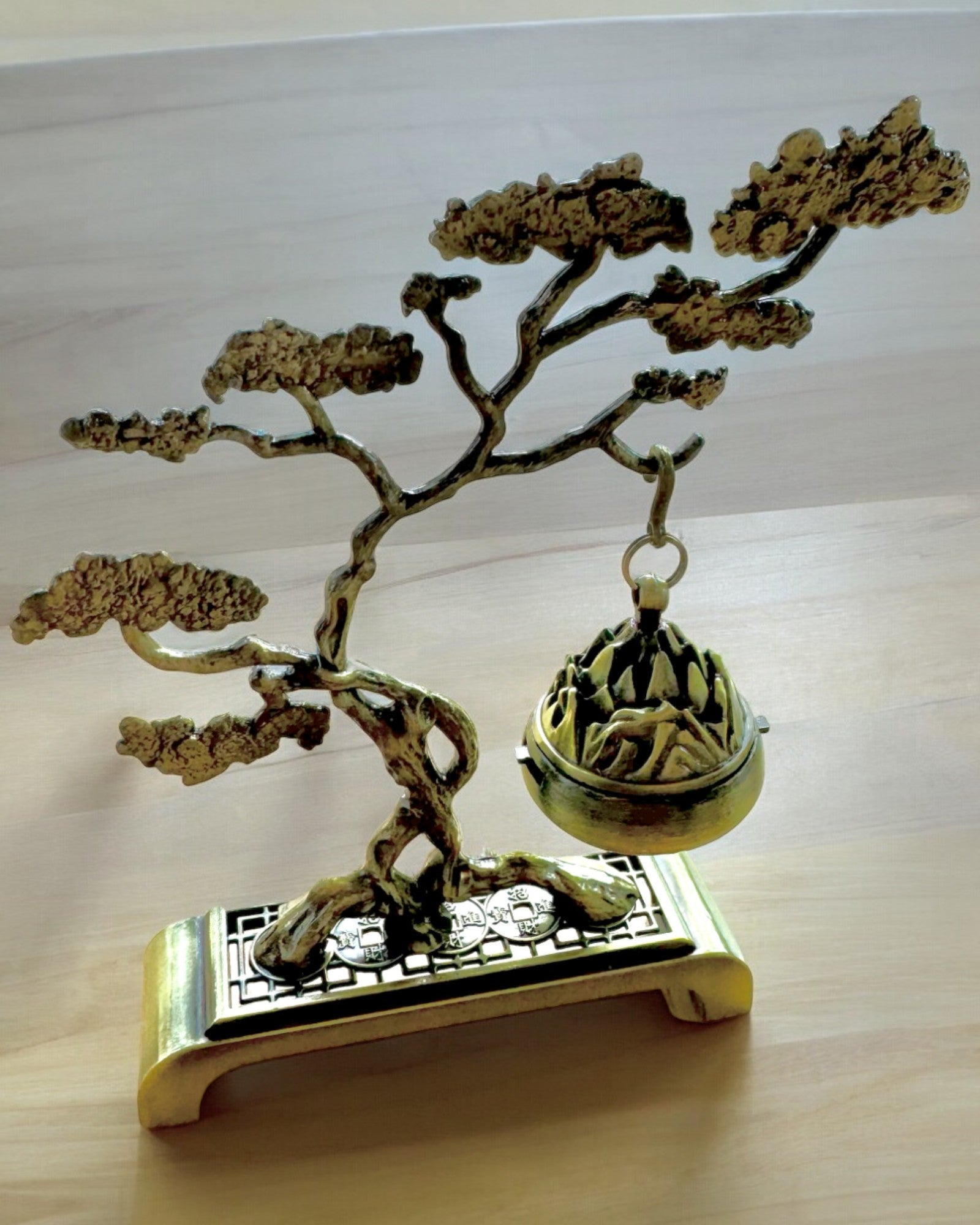 Elegancki Metalowy Uchwyt Na Kadzidło Bonsai - możliwość personalizacji grawerem na prezent