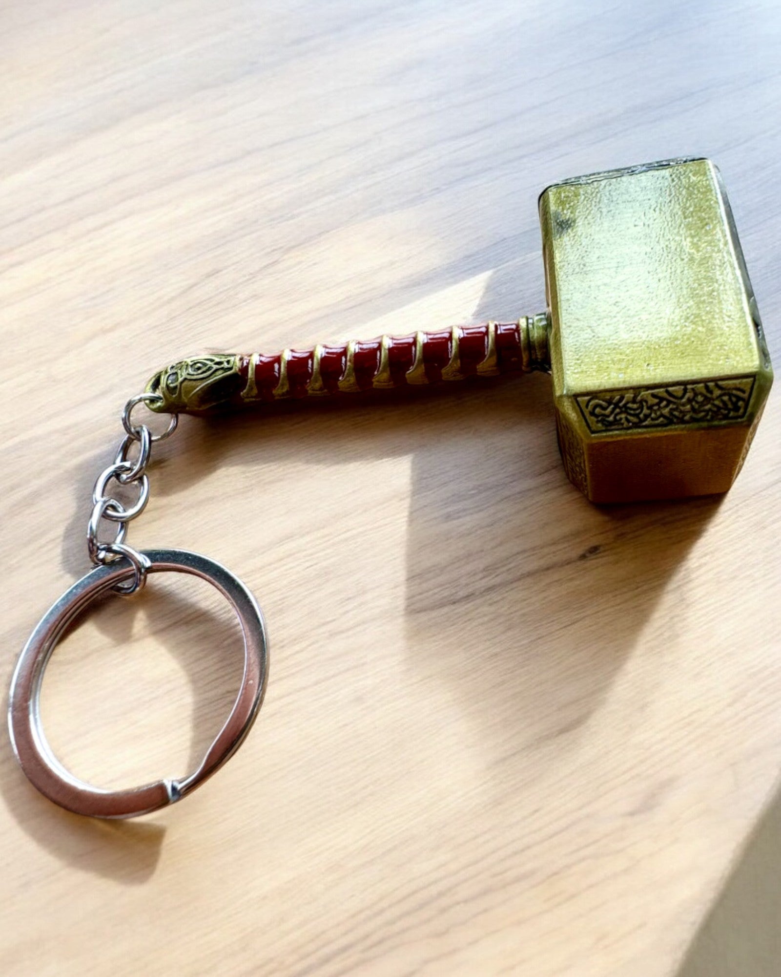 Viking Hammer - Keychain and bottle opener in one - Premium, personalization option with engraving