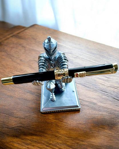 Knight's Stand for a phone or pen, with the possibility of personalization through engraving for a gift.