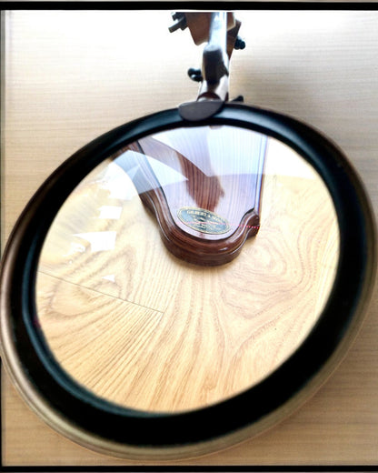 Loupe artisanale "Royal Magnifier" avec support et poignée réglable - possibilité de personnalisation par gravure pour un cadeau