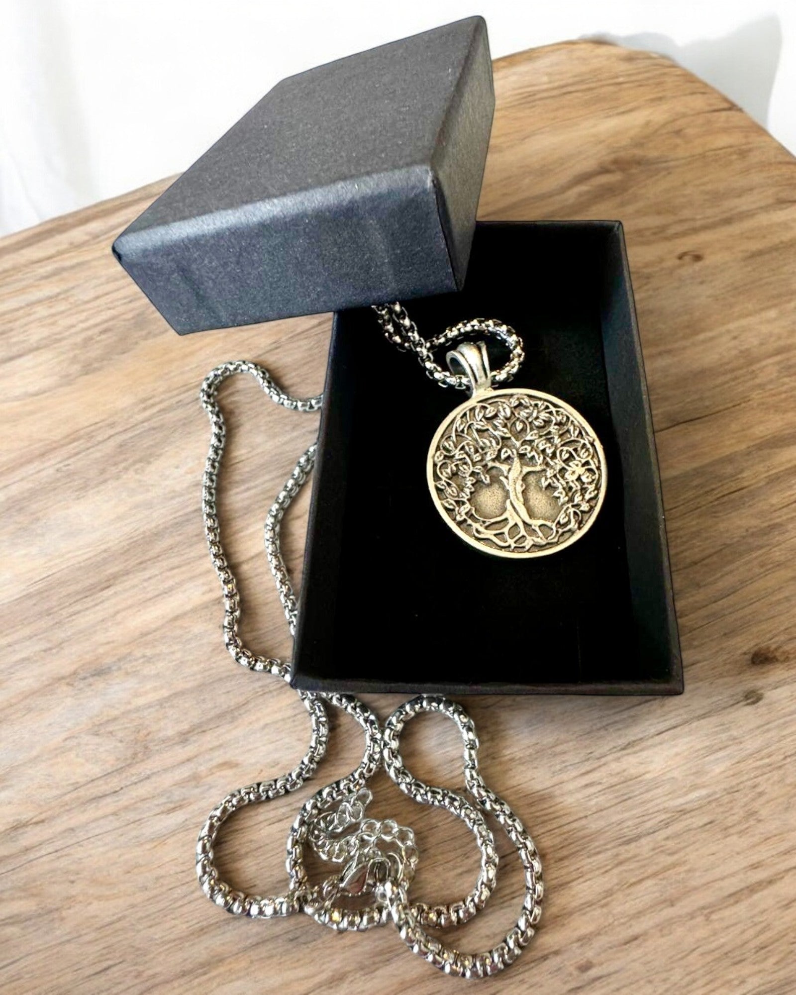 Amulet Drzewa Życia z Możliwością Grawerowania - naszyjnik "Witalność Natury", personalizacja