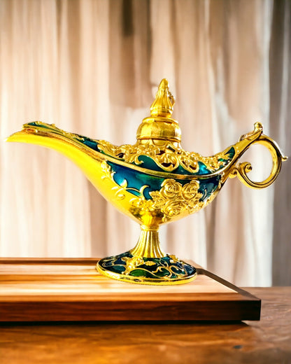 Petite Lampe Aladdin Fait Main - Artisanat Métallique Artistique pour Décoration Intérieure, gravure