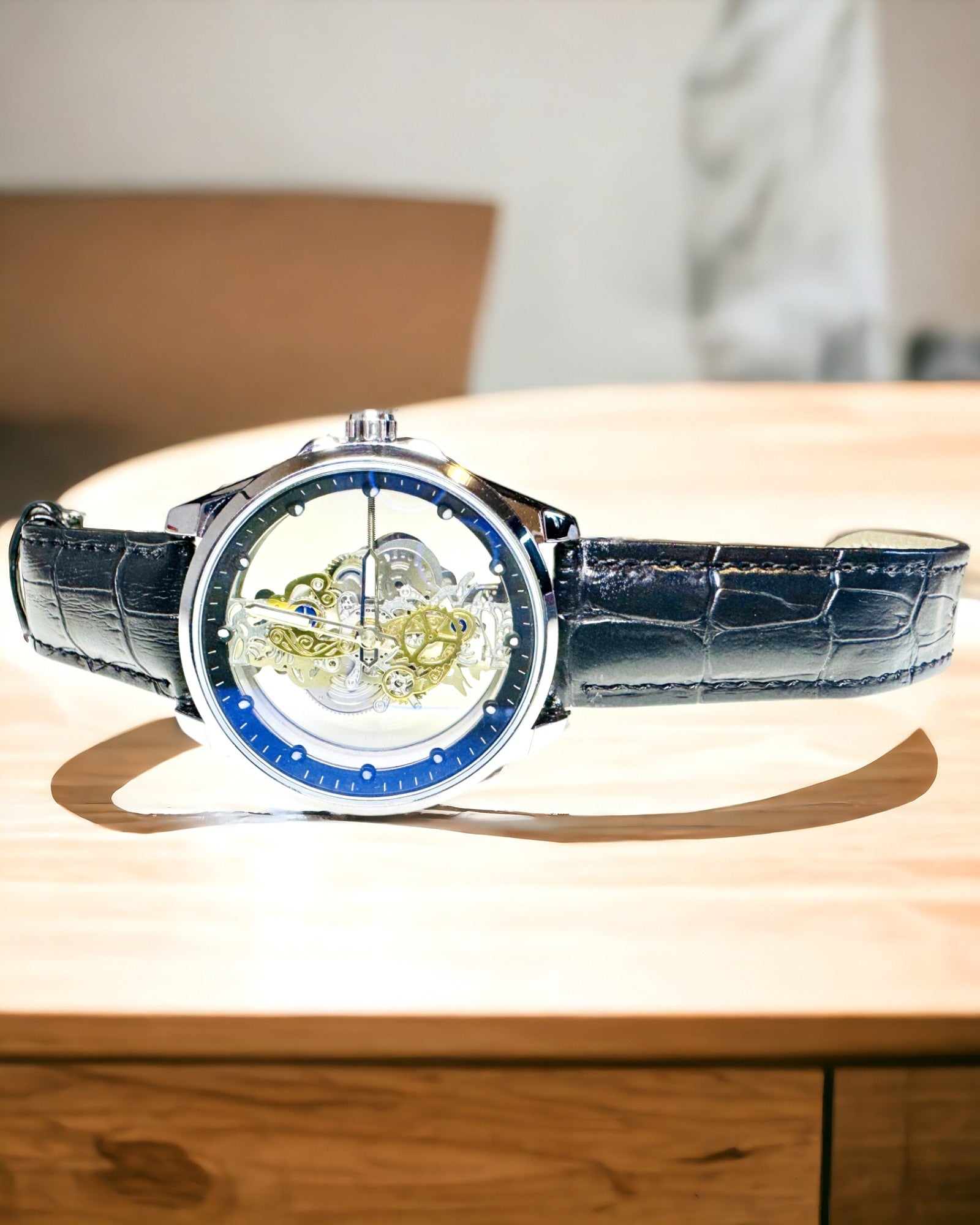 Heren Quartz Horloge met Transparante Wijzerplaat - Klassieke Elegantie in een Modern Jasje zwarte band. Personalisatie met gravure