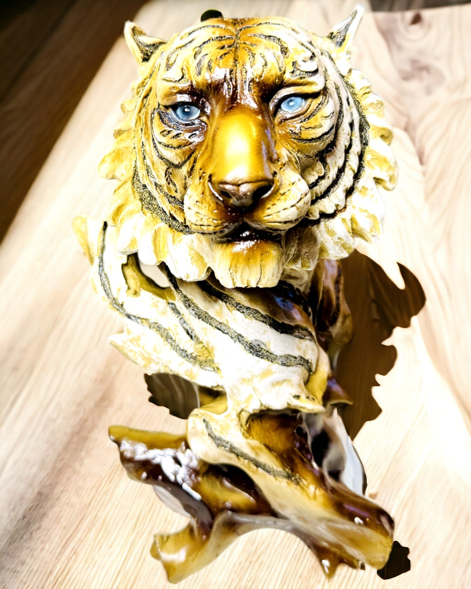 Standbeeld "Tijger Koning van de Jungle" met Graveermogelijkheid, figuur van 29 cm hoog, decoratie voor een cadeau