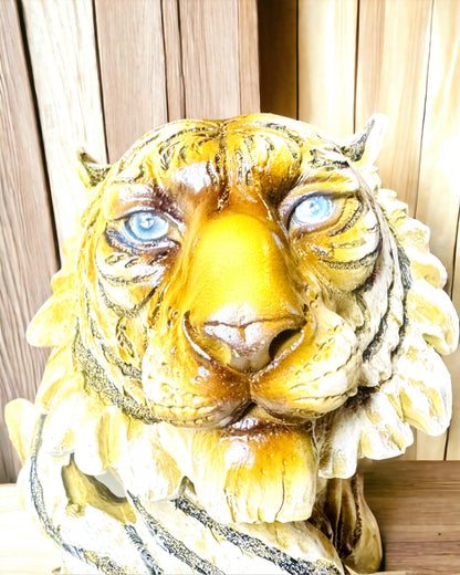 "Tiger King of the Jungle" Figurine with Engraving Option, 29 cm tall, decoration for a gift