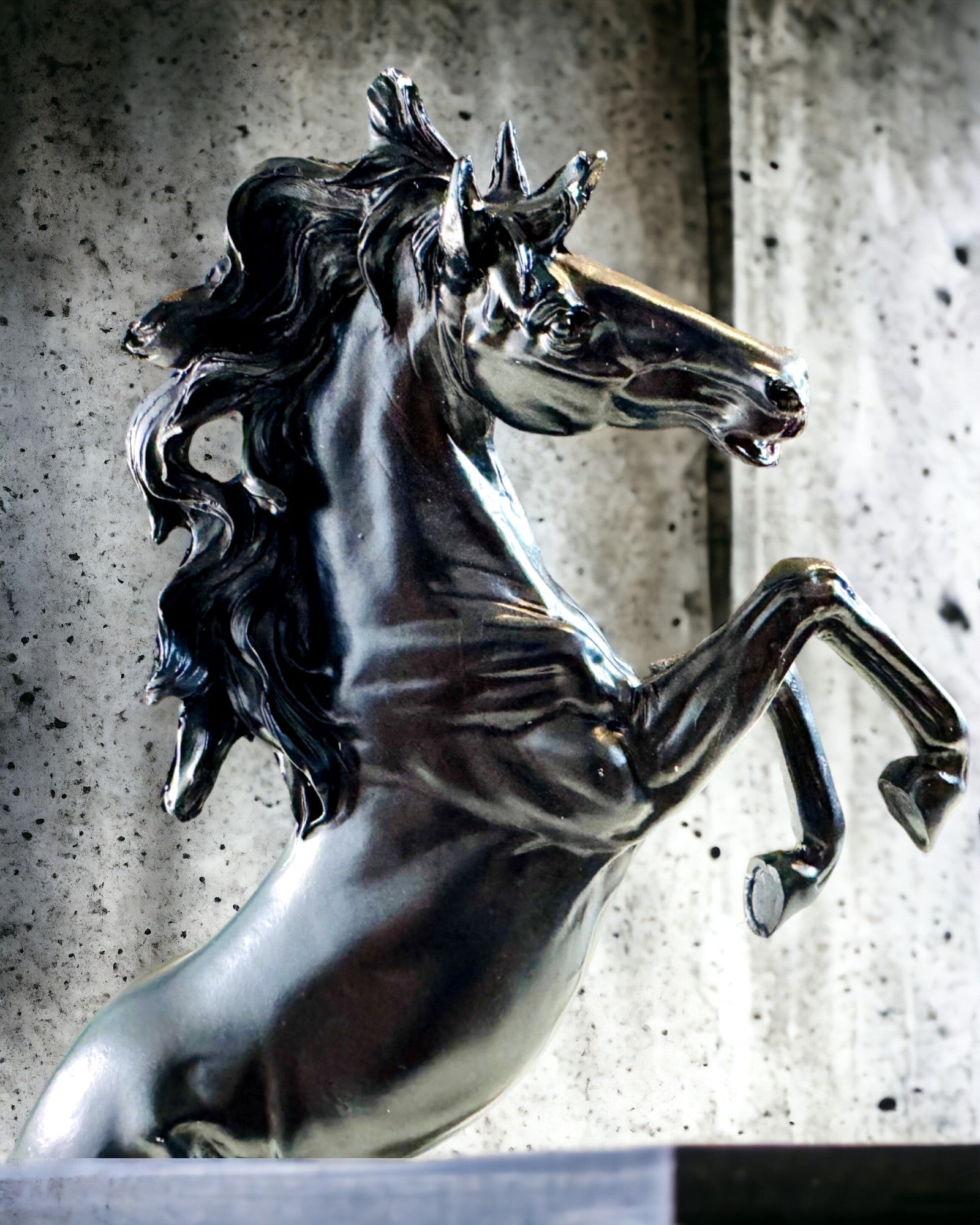 Black Pearl - Horse Sculpture Elegance in Motion - Engraving Option