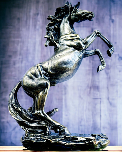 Noblesse - Figure, Horse in Motion Statue - personalization option with engraving for a gift