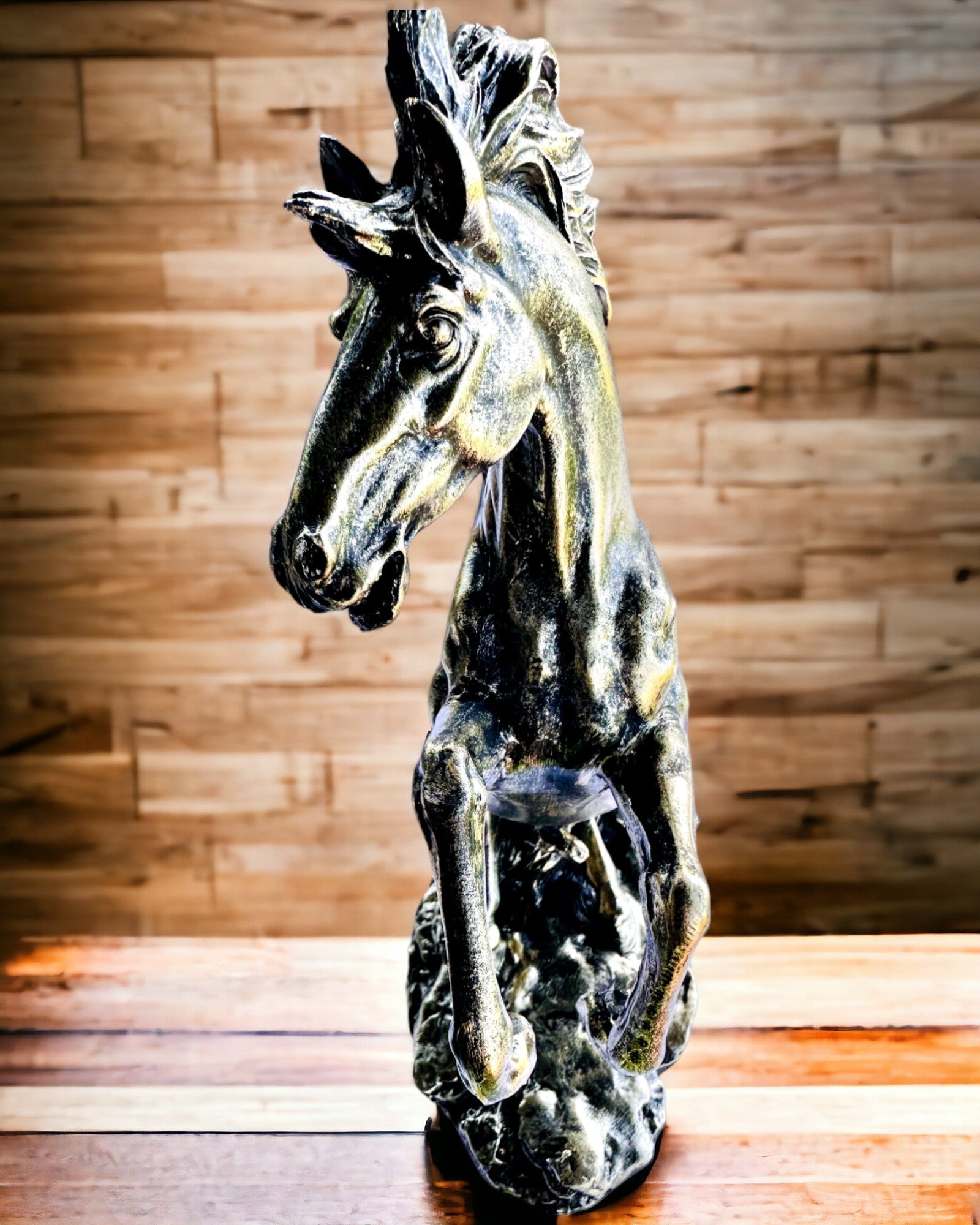 Noblesse - Figure, Horse in Motion Statue - personalization option with engraving for a gift