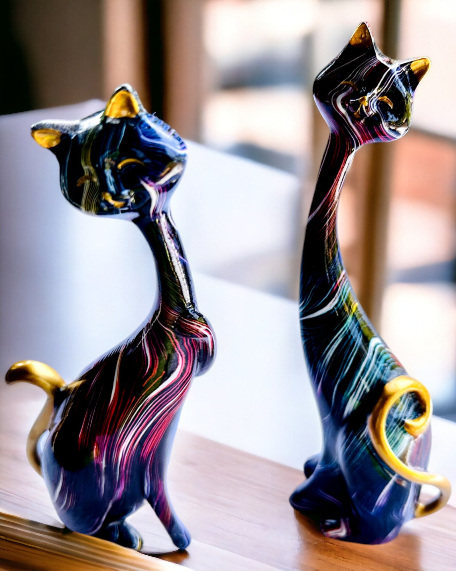 "Koci Eleganci" - Set of Decorative Resin Figures with Personalization Option for Engraving