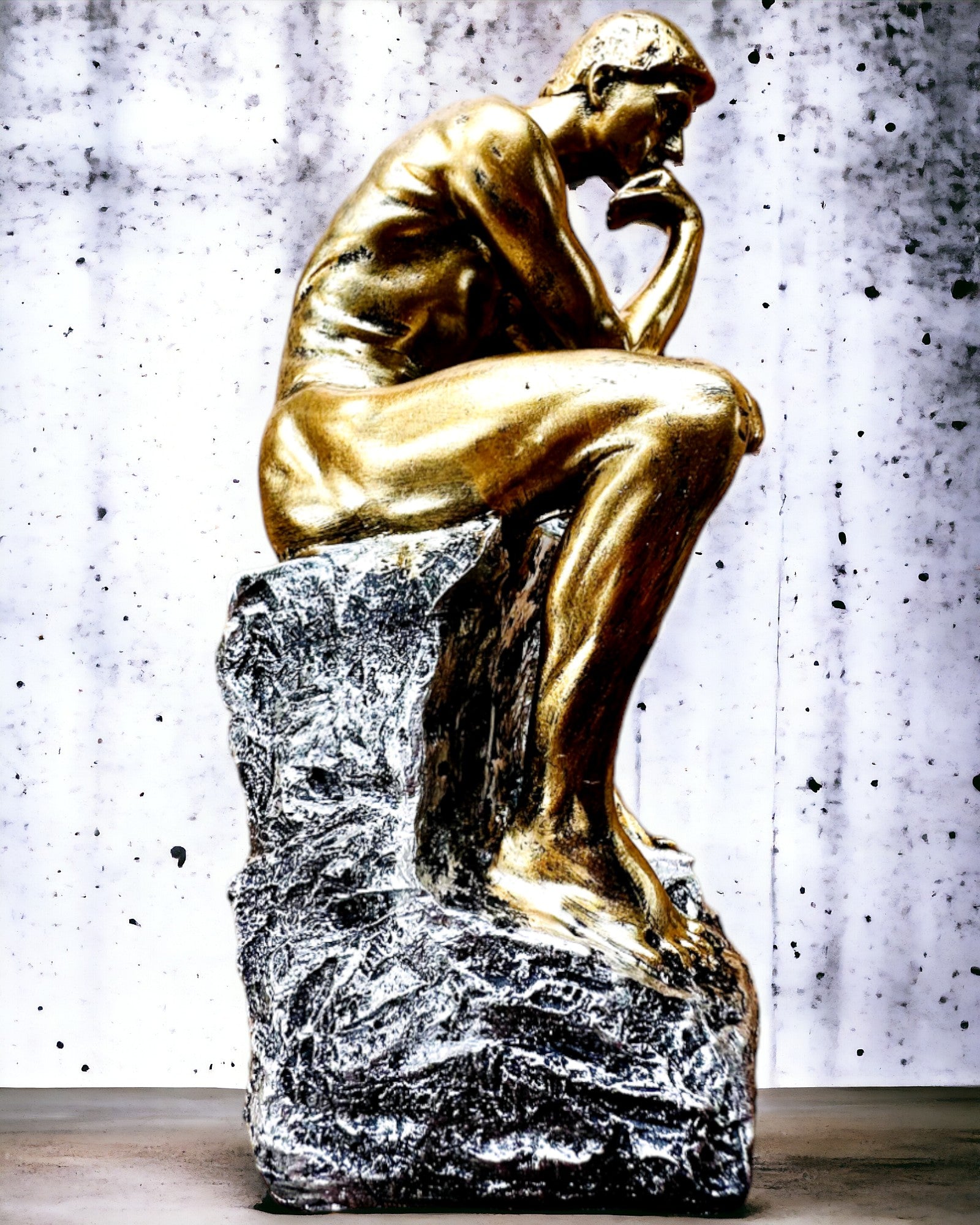 Gouden Denker - Harsfiguur, personalisatie met gravure