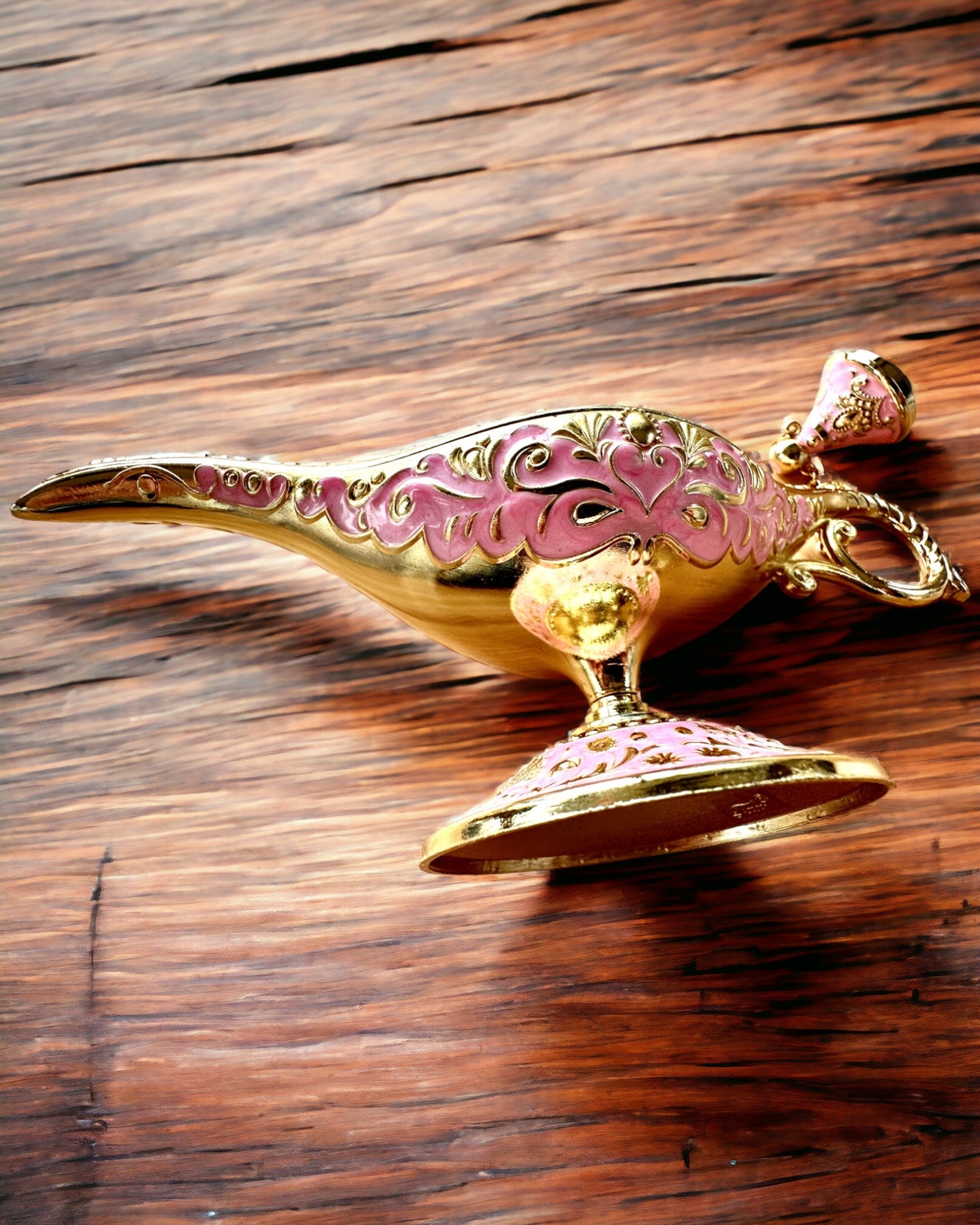 Magische Aladdin Lamp met Graveermogelijkheid - Roze Variant, doorweven met goud