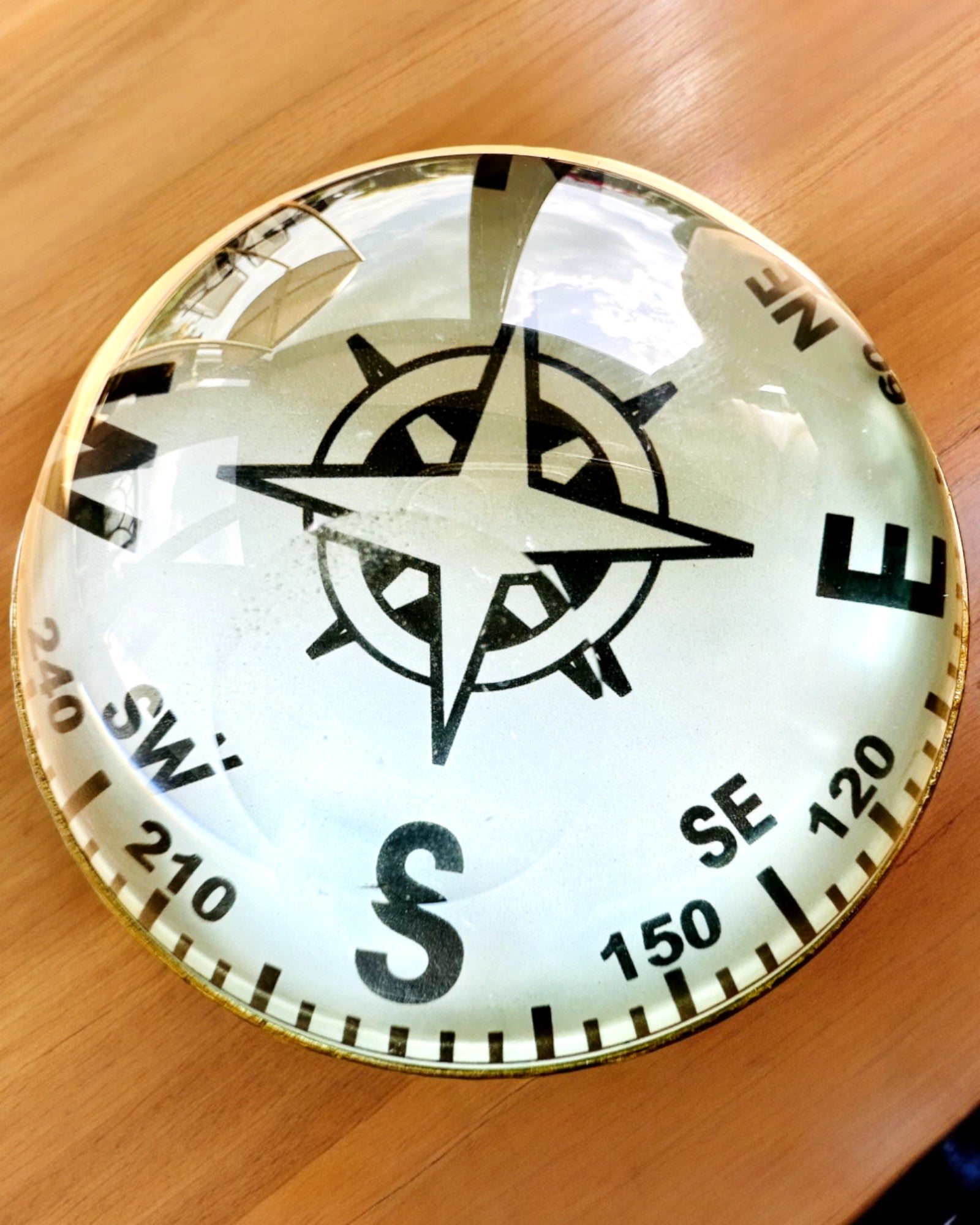 Bailey Compass Clock - Elegant Compass-Themed Clock with Engraving Option