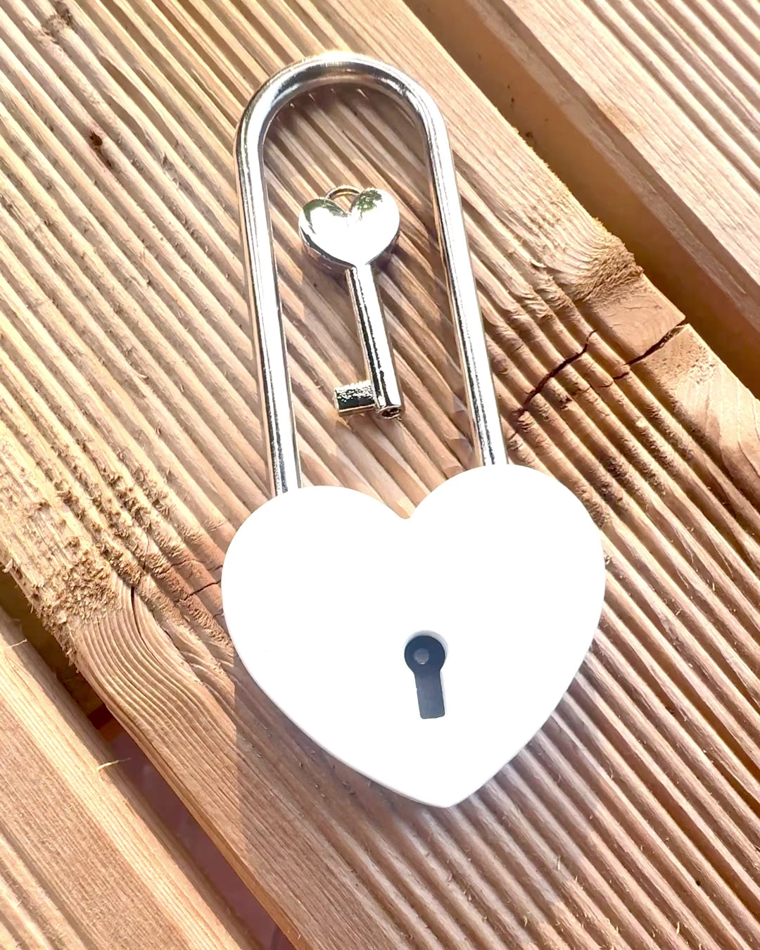 Cadenas Magiques d'Amour avec Option de Gravure en cadeau, 5 variantes de couleurs au choix