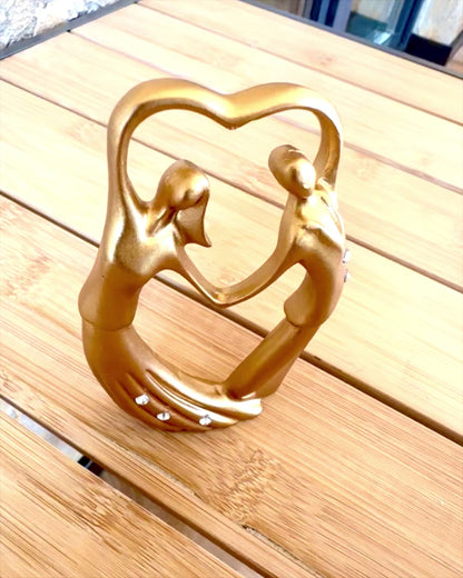 Love symbol figurine - "Eternal Closeness" for a gift, personalization with engraving