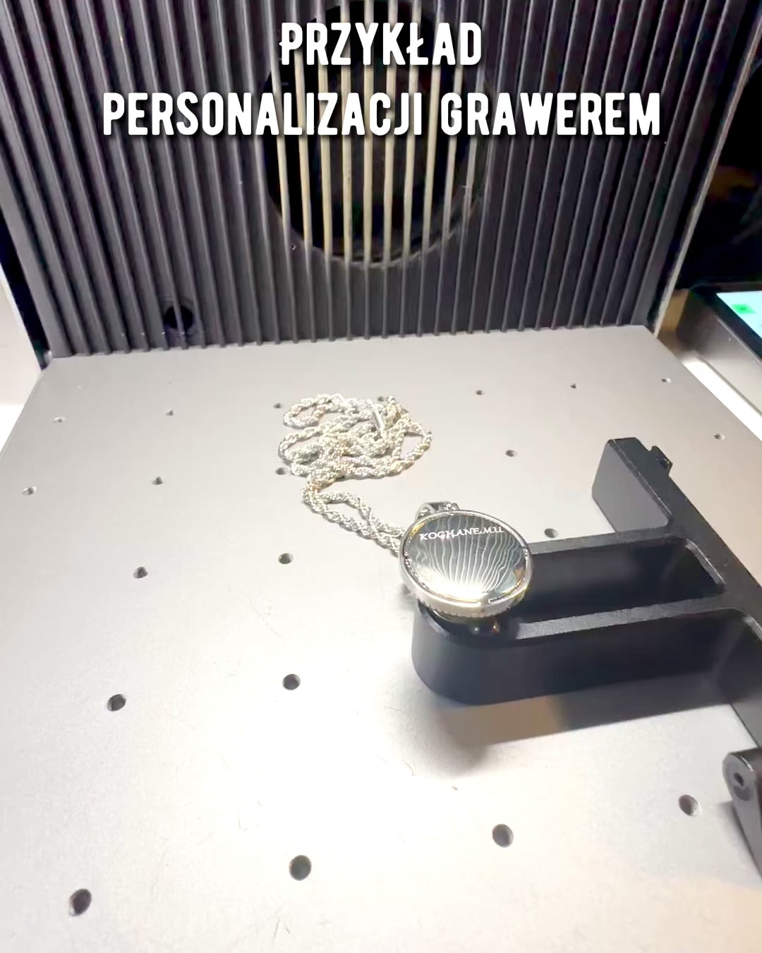 Glamour Stijl Kompas Hanger Ketting met Zirkonia voor Vrouwen en Mannen - 2 varianten om uit te kiezen, personalisatie met gravure als cadeau